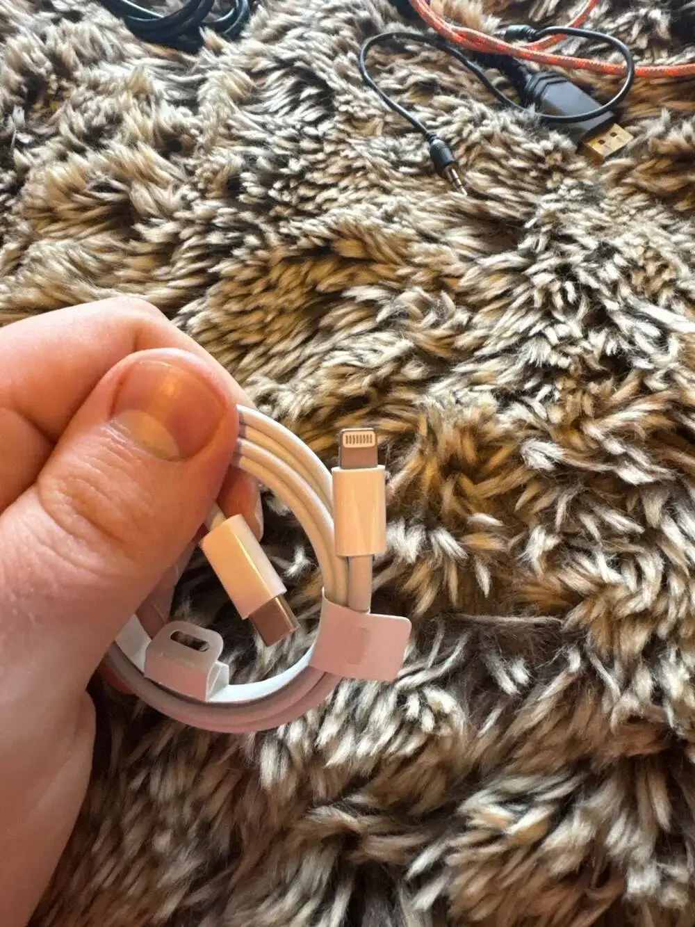 Official Apple USB-C to Lightning Cable (1m) Fast Charging Cord
